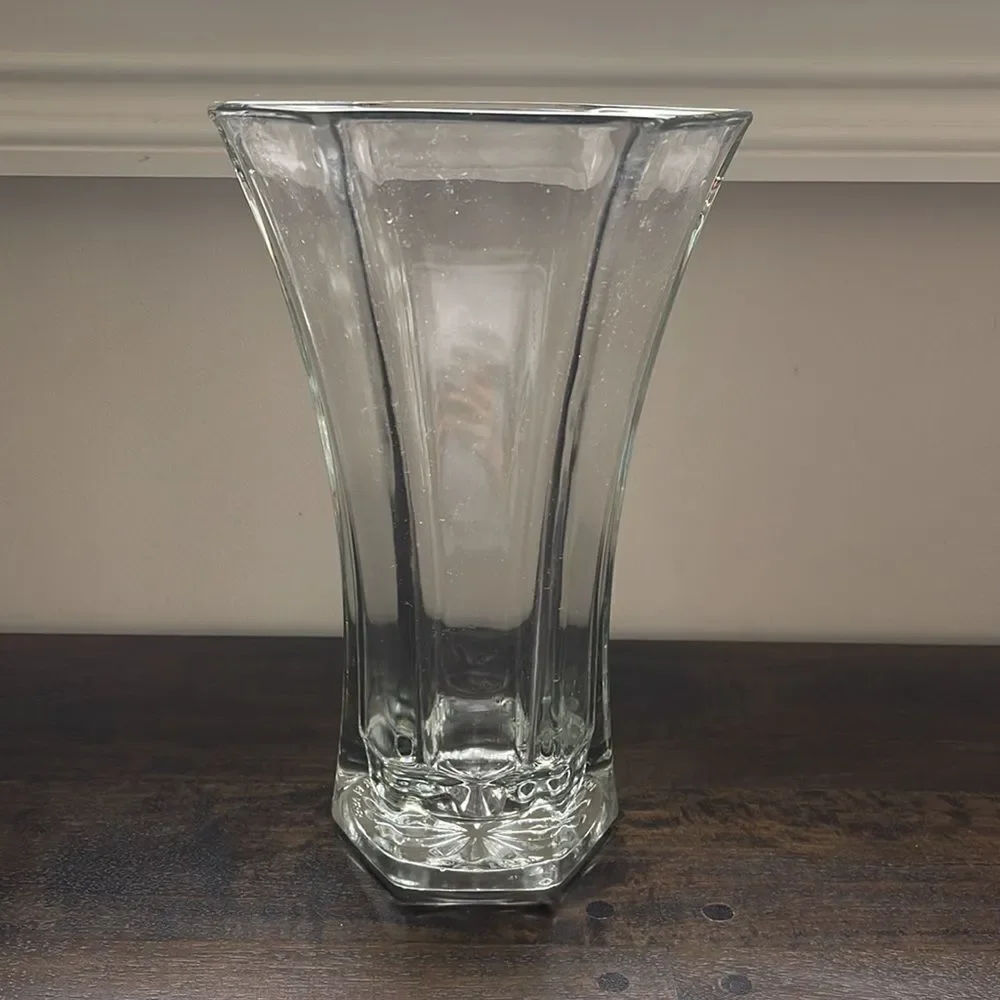 Vintage Hoosier Glass Hexagon Vase 4041